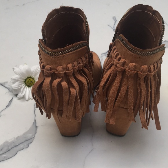 DV by Dolce Vita Peep Toe Fringe Booties - Picture 5 of 5